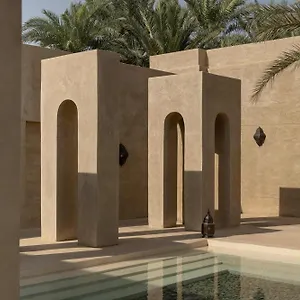 Курортный комплекс Bab Al Shams, A Rare Finds Desert Resort,